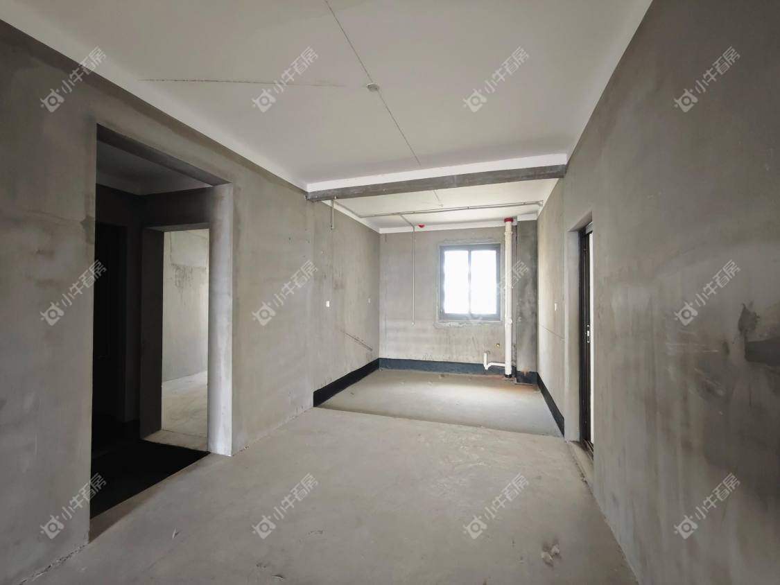 镇江凤凰郡在售二手房源室内图_小牛看房