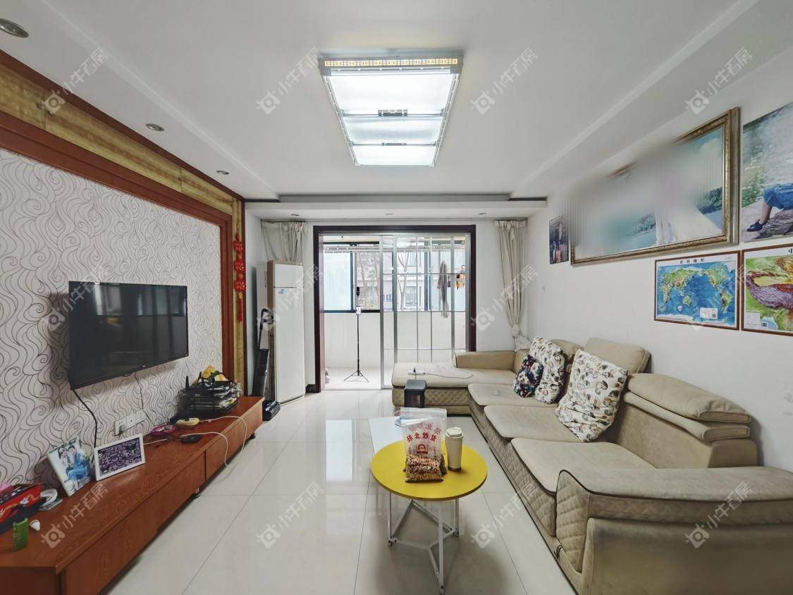 镇江天福花园在售二手房源室内图_小牛看房