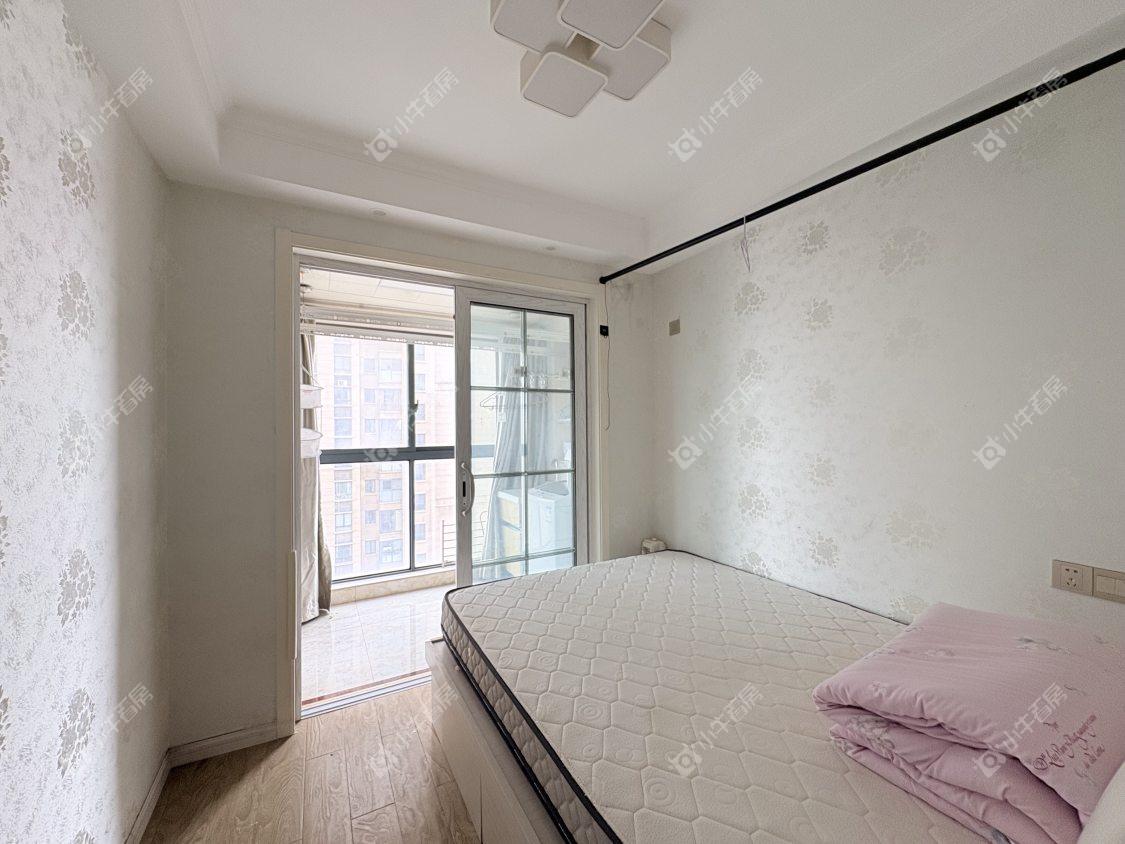 镇江荣城国际一期在售二手房源室内图_小牛看房