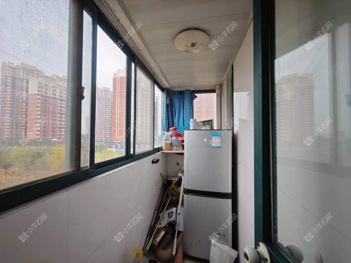 镇江海宇花园在售二手房源室内图_小牛看房