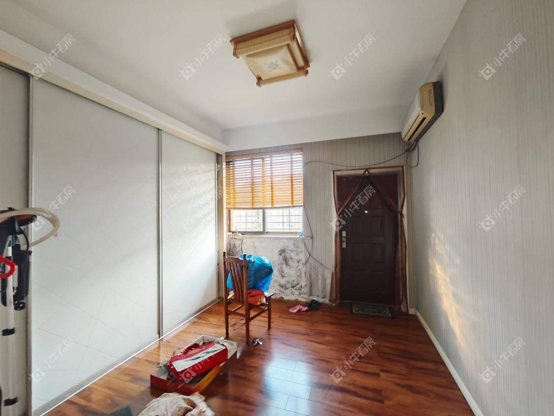 镇江城东村在售二手房源室内图_小牛看房