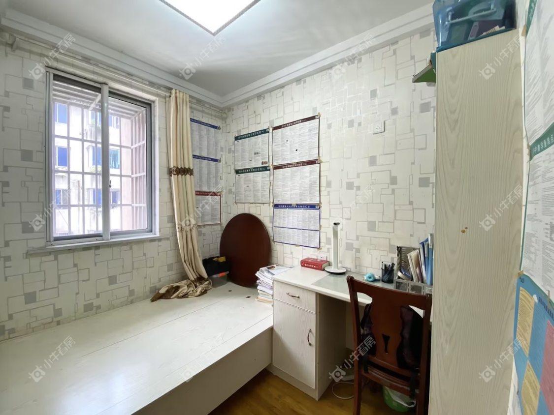 镇江东方苑在售二手房源室内图_小牛看房