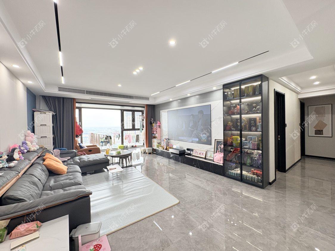 镇江凤熹台在售二手房源室内图_小牛看房