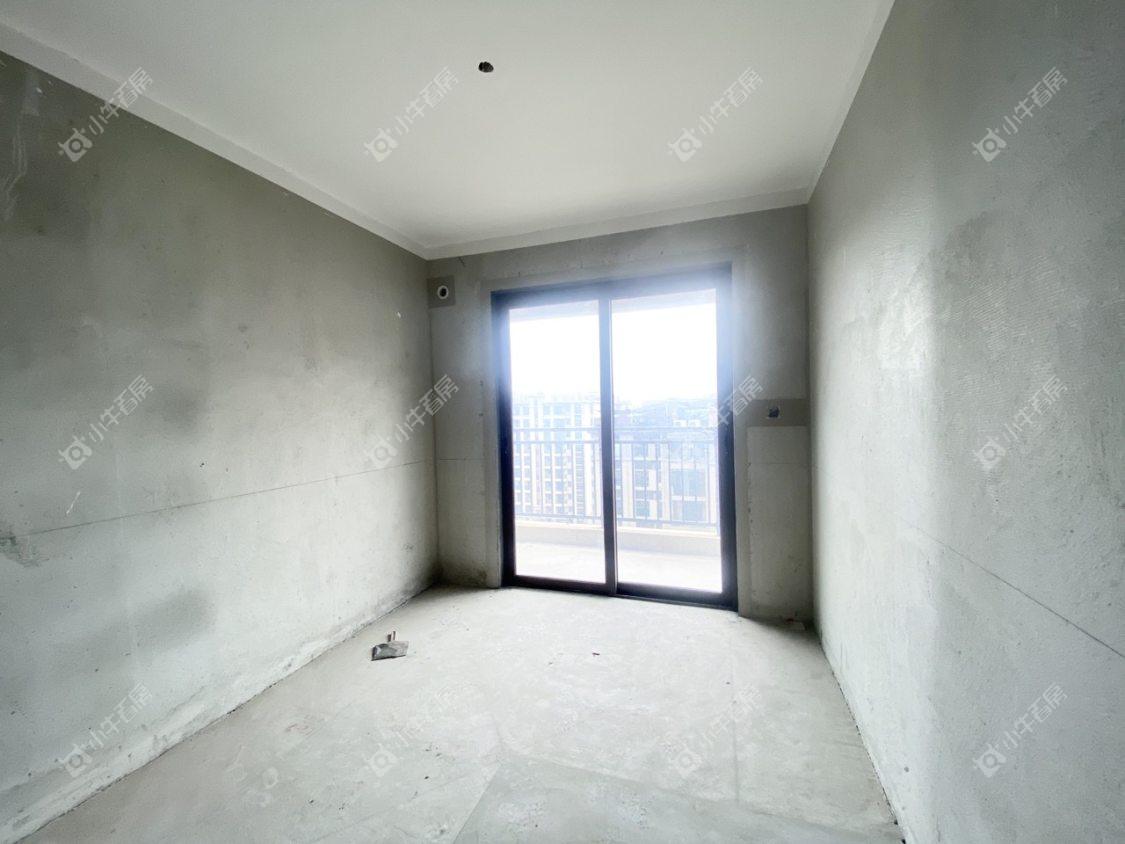 镇江碧桂园樾府在售二手房源室内图_小牛看房