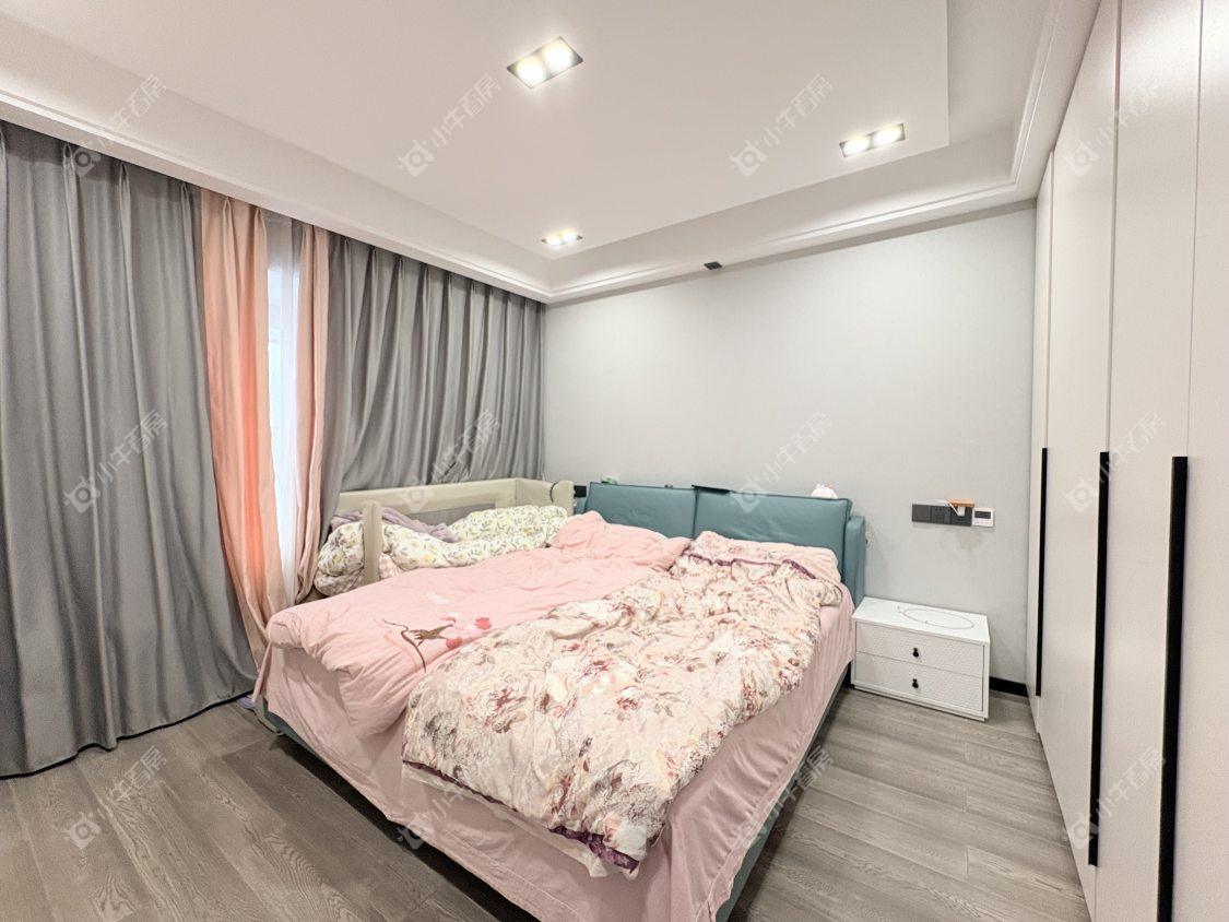 镇江凤熹台在售二手房源室内图_小牛看房