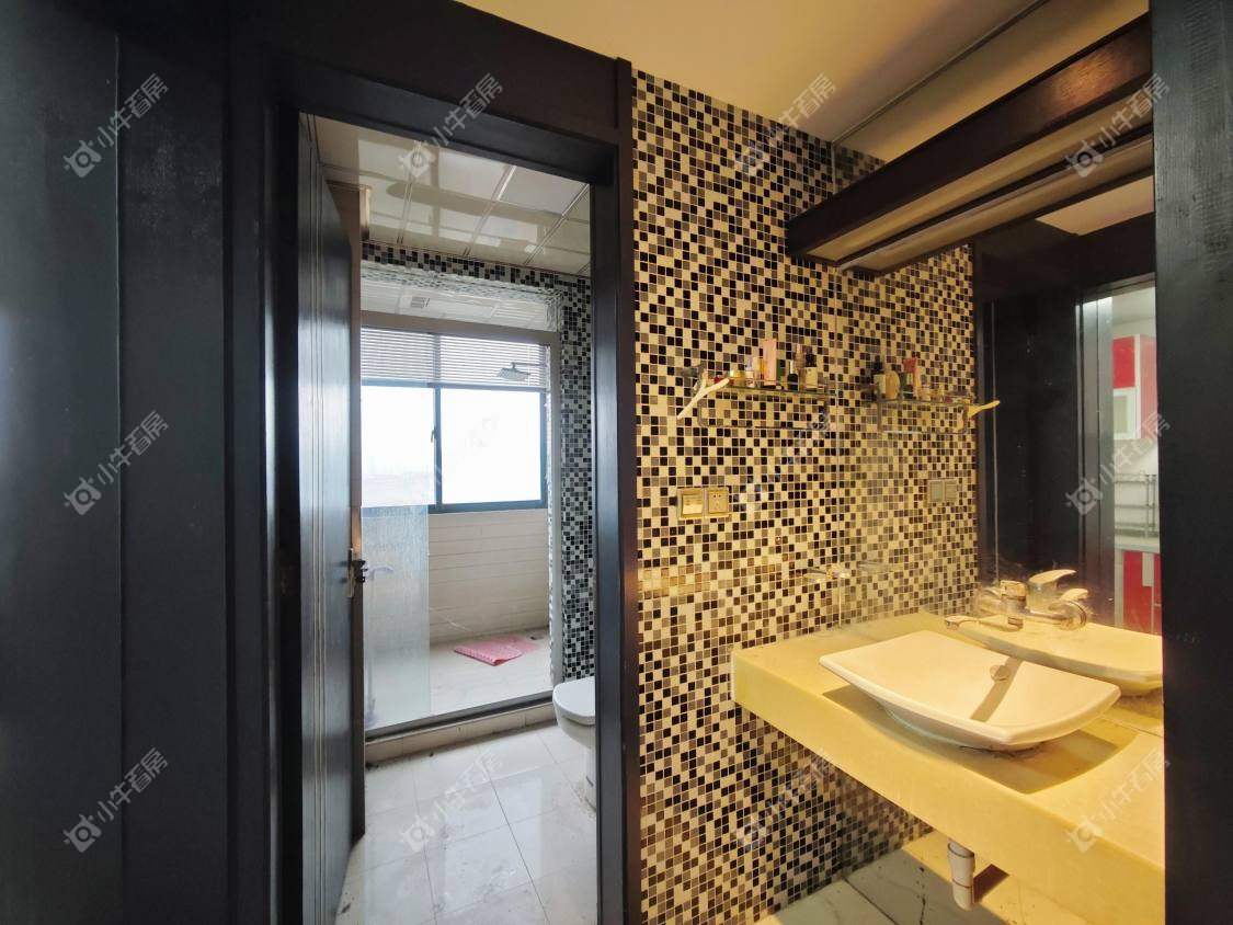 镇江锦轩华庭在售二手房源室内图_小牛看房