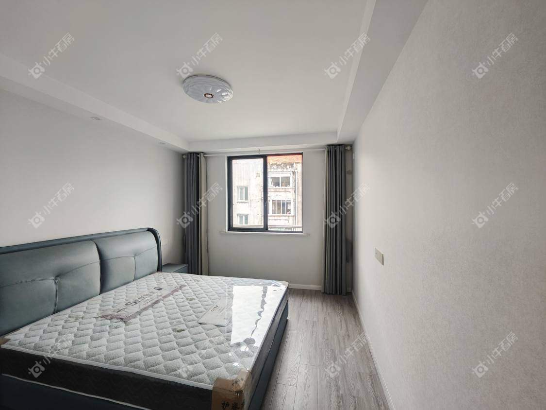 镇江凤凰新村在售二手房源室内图_小牛看房