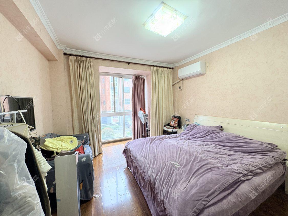 镇江芳草苑在售二手房源室内图_小牛看房