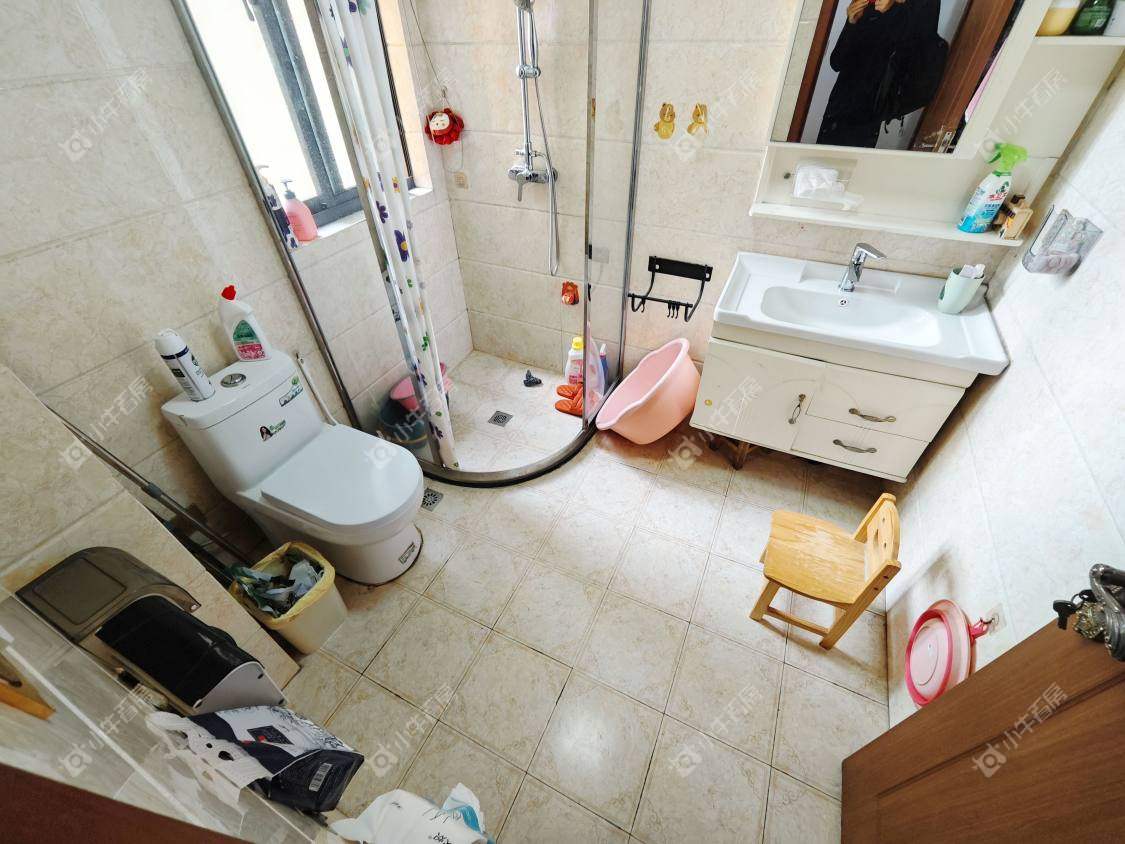 镇江翡翠林花园（天福花园）在售二手房源室内图_小牛看房