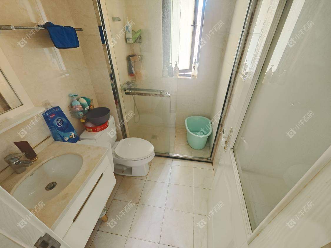 镇江华都锦城在售二手房源室内图_小牛看房