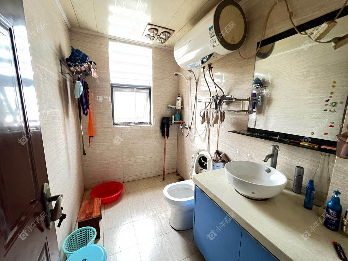 镇江天福花园在售二手房源室内图_小牛看房