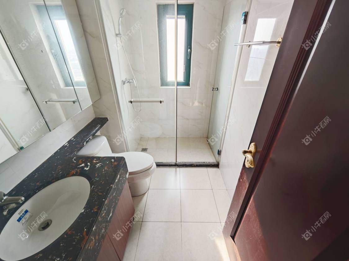 镇江恒大城在售二手房源室内图_小牛看房