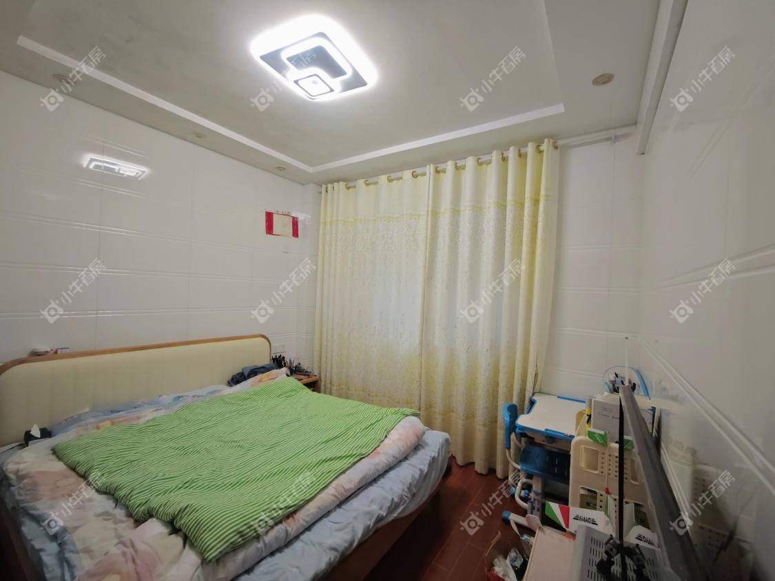 镇江锦江花园在售二手房源室内图_小牛看房