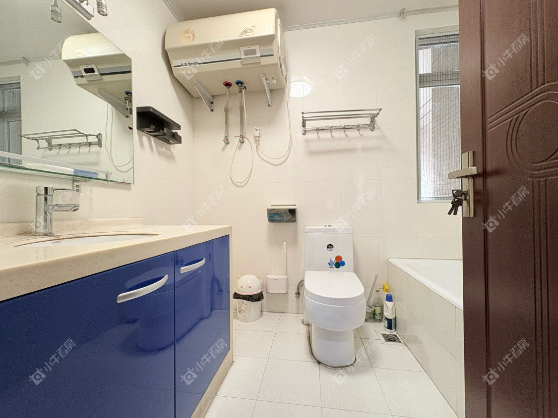 镇江名都新贵在售二手房源室内图_小牛看房