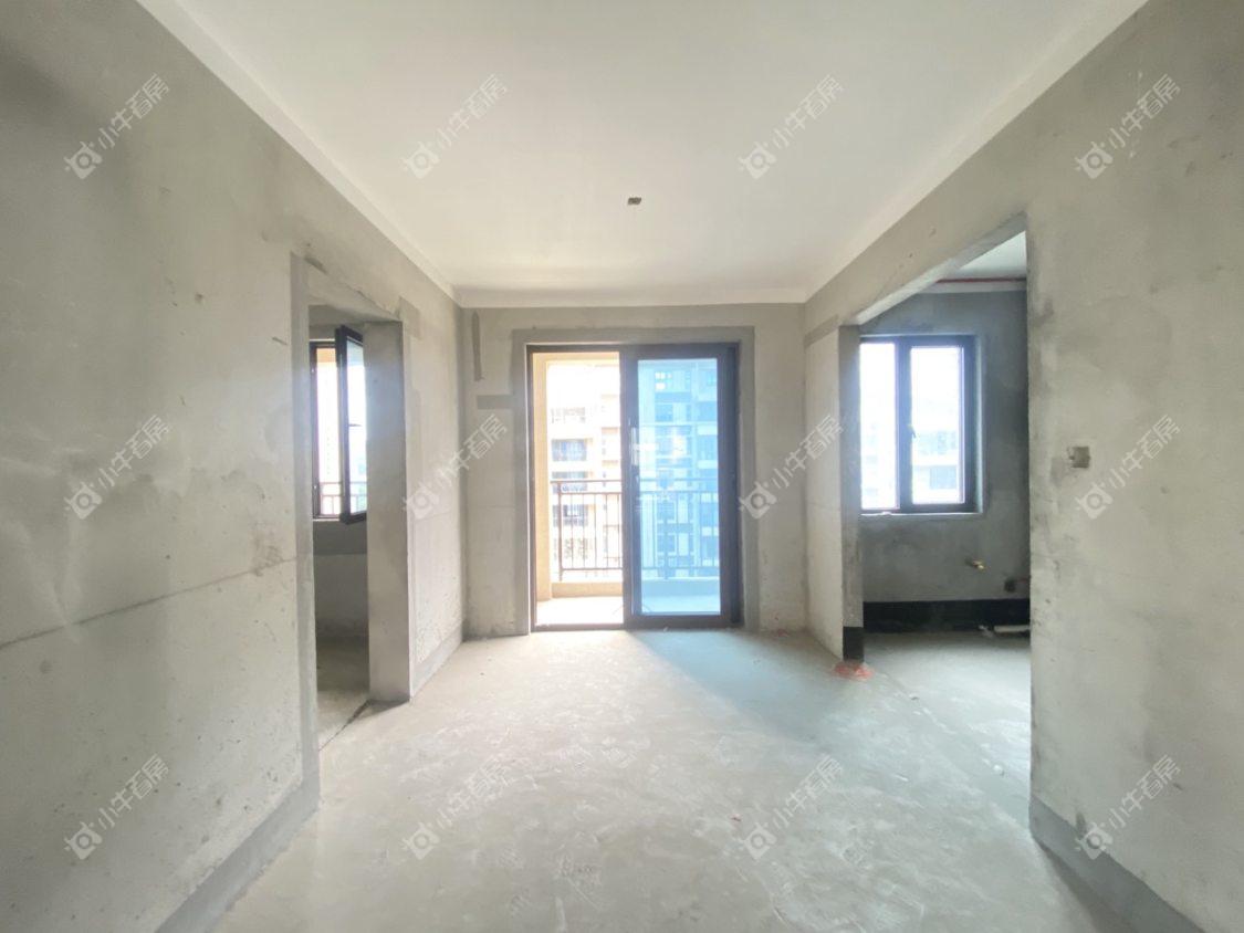 镇江碧桂园樾府在售二手房源室内图_小牛看房