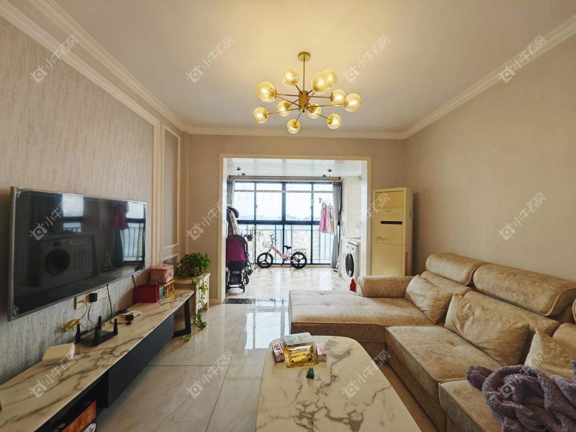 镇江信达香堤国际在售二手房源室内图_小牛看房