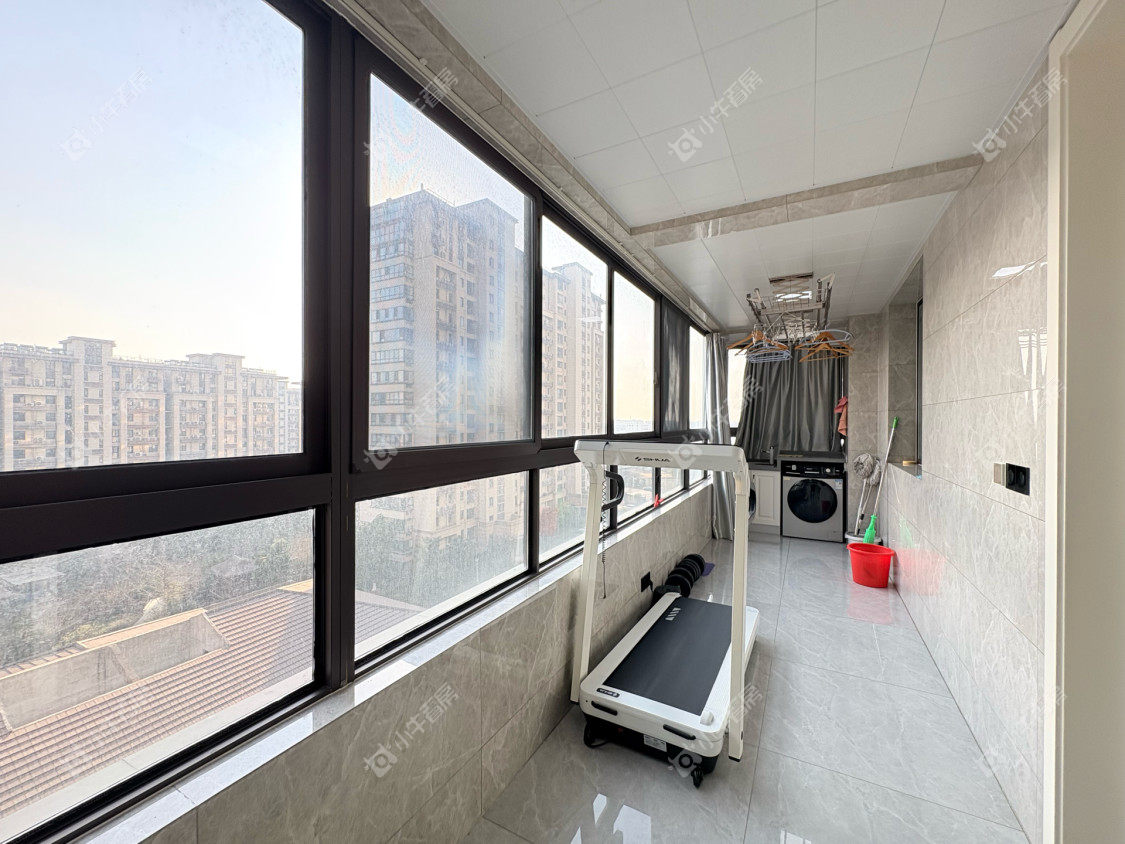 镇江凤凰郡在售二手房源室内图_小牛看房