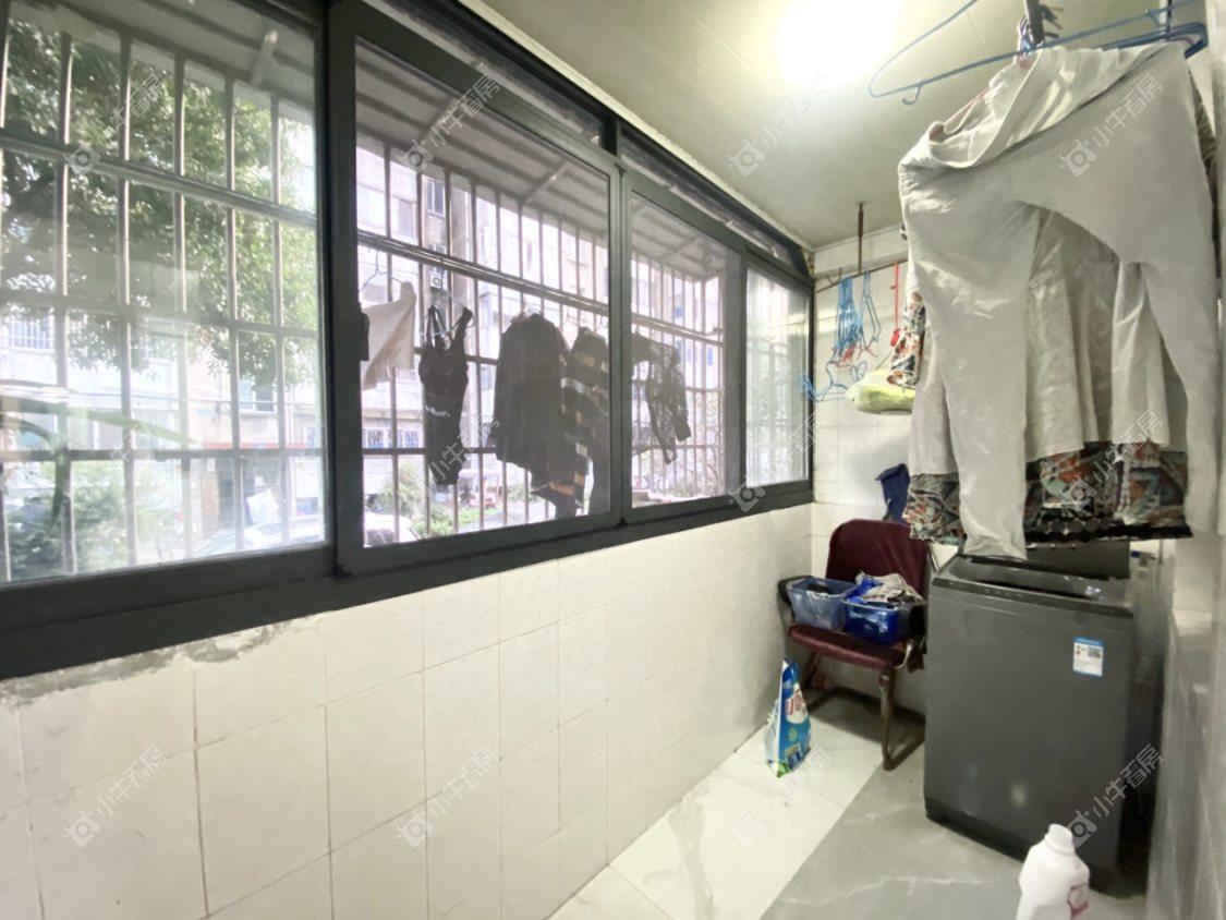 镇江华南新村在售二手房源室内图_小牛看房