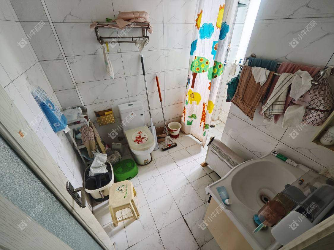 镇江新香草苑在售二手房源室内图_小牛看房