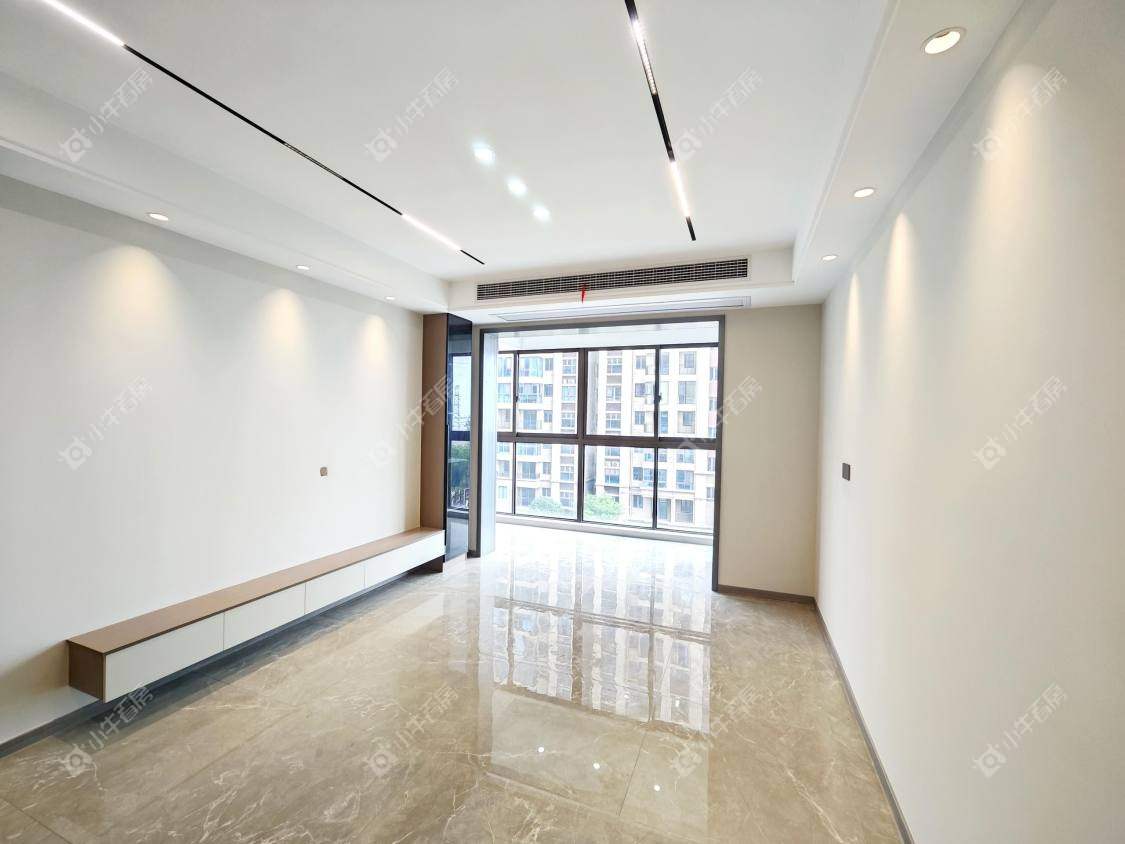 镇江碧桂园樾府在售二手房源_小牛看房