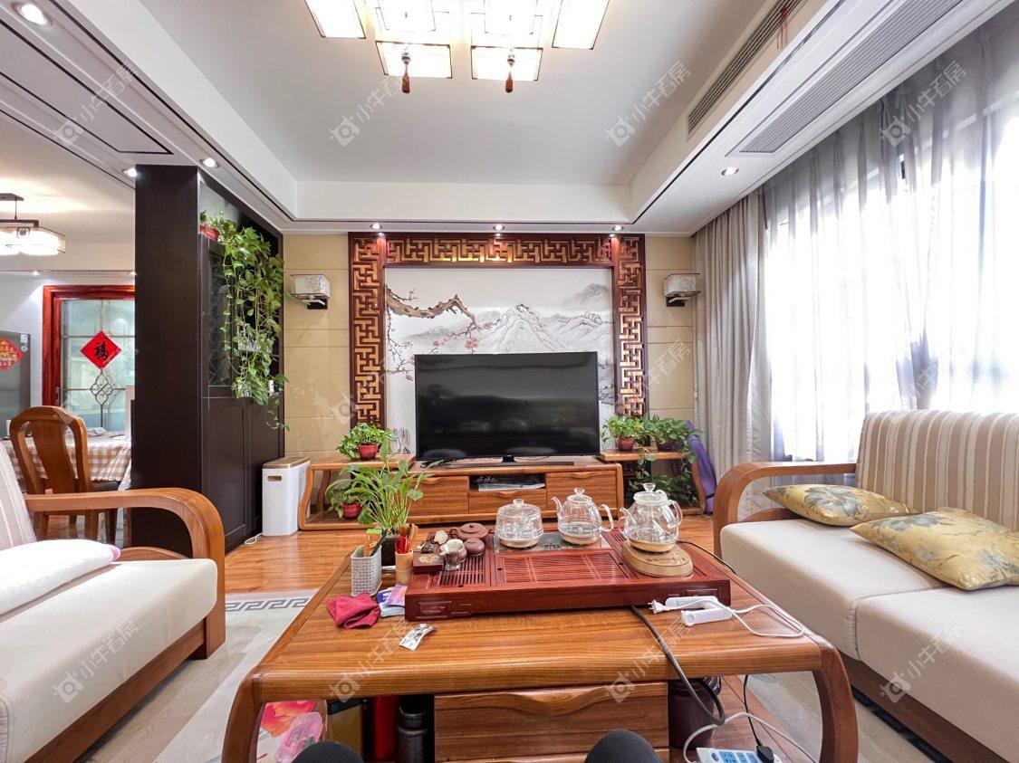 镇江华都幸福里在售二手房源室内图_小牛看房