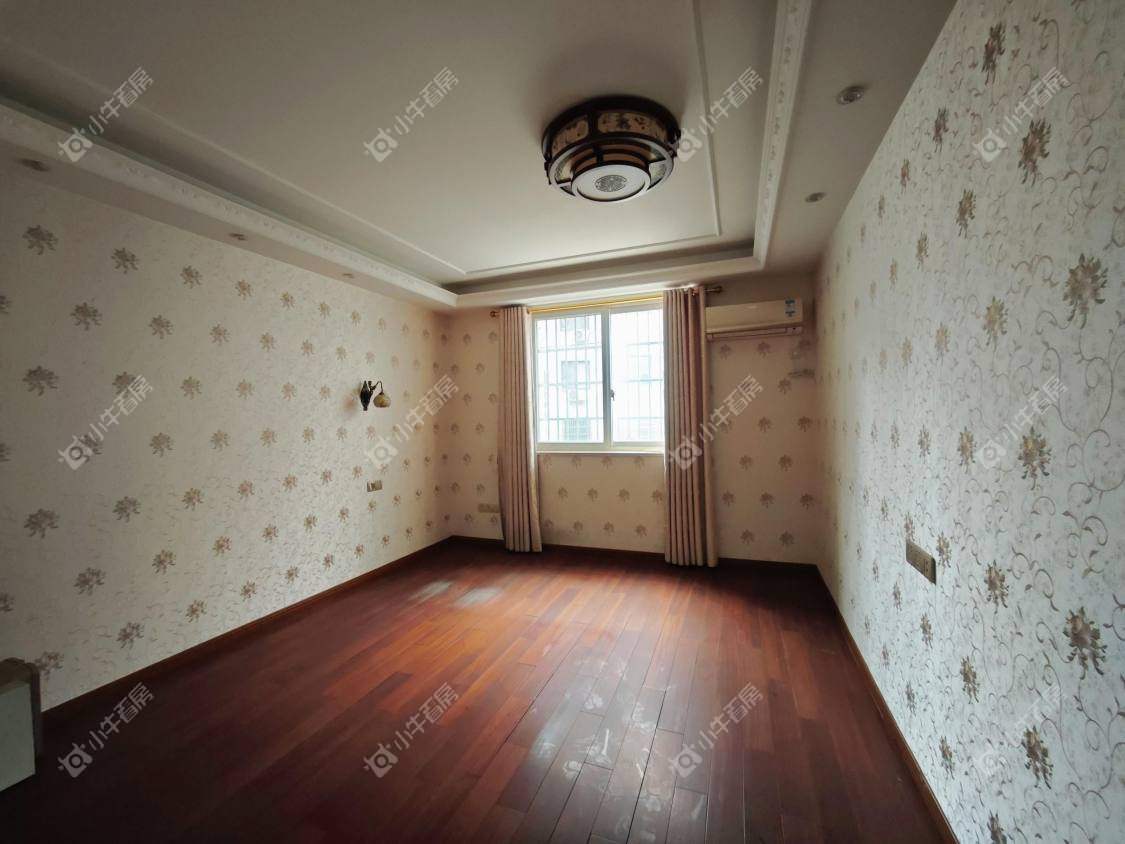 镇江江南嘉园在售二手房源室内图_小牛看房