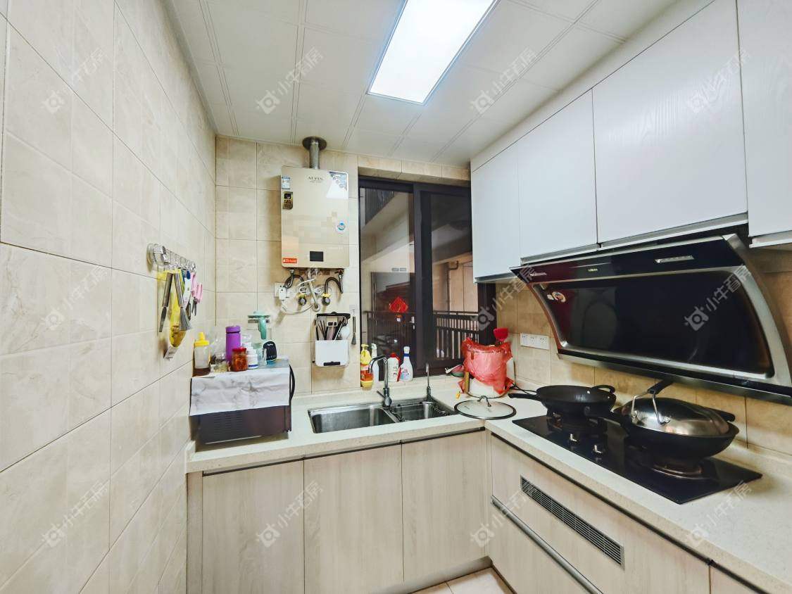 镇江华都幸福里在售二手房源室内图_小牛看房