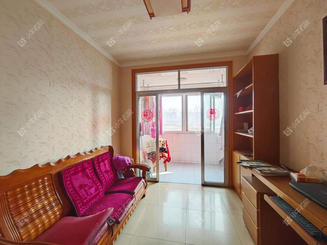 镇江平楼下在售二手房源室内图_小牛看房