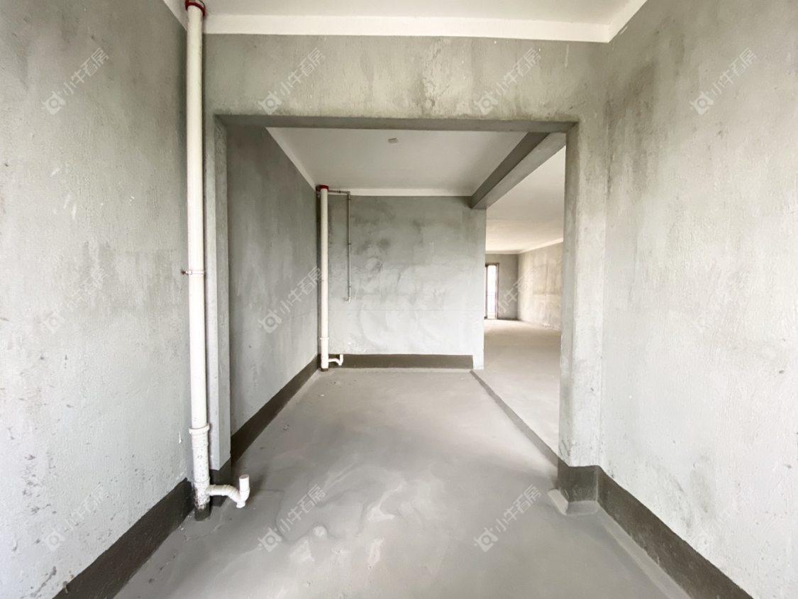 镇江凤熹台在售二手房源室内图_小牛看房