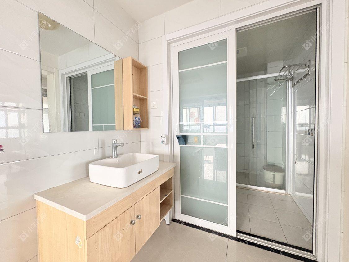 镇江昆仑华府在售二手房源室内图_小牛看房