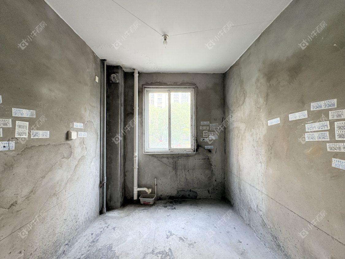 镇江东南新城在售二手房源室内图_小牛看房