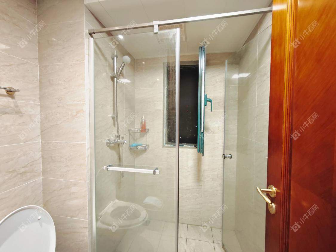 镇江恒大名都二三期在售二手房源室内图_小牛看房