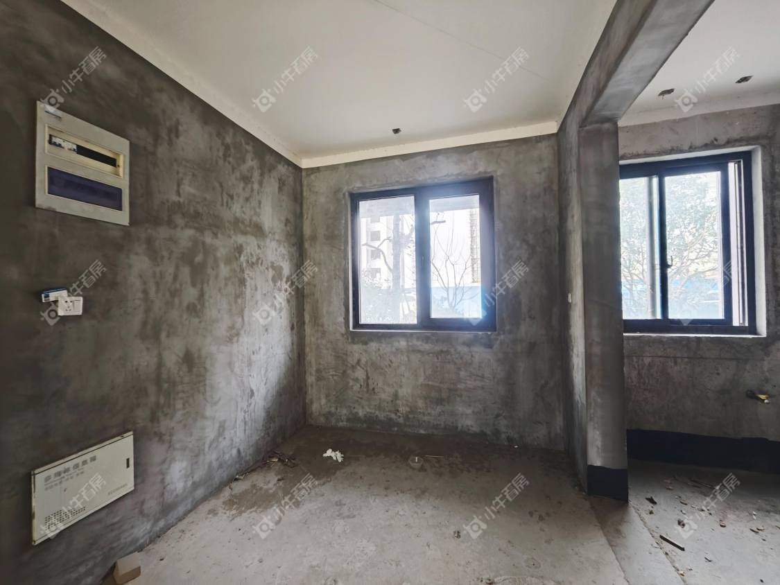 镇江天颐城在售二手房源室内图_小牛看房