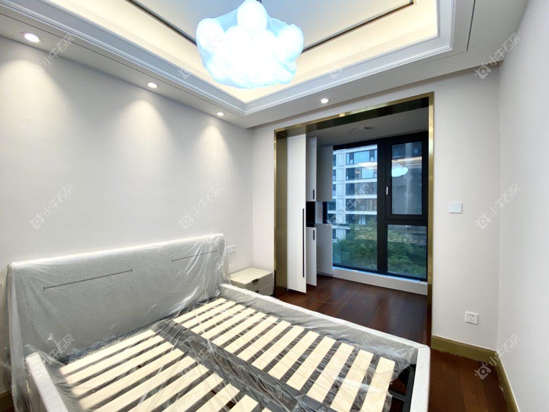 镇江红星天铂在售二手房源室内图_小牛看房