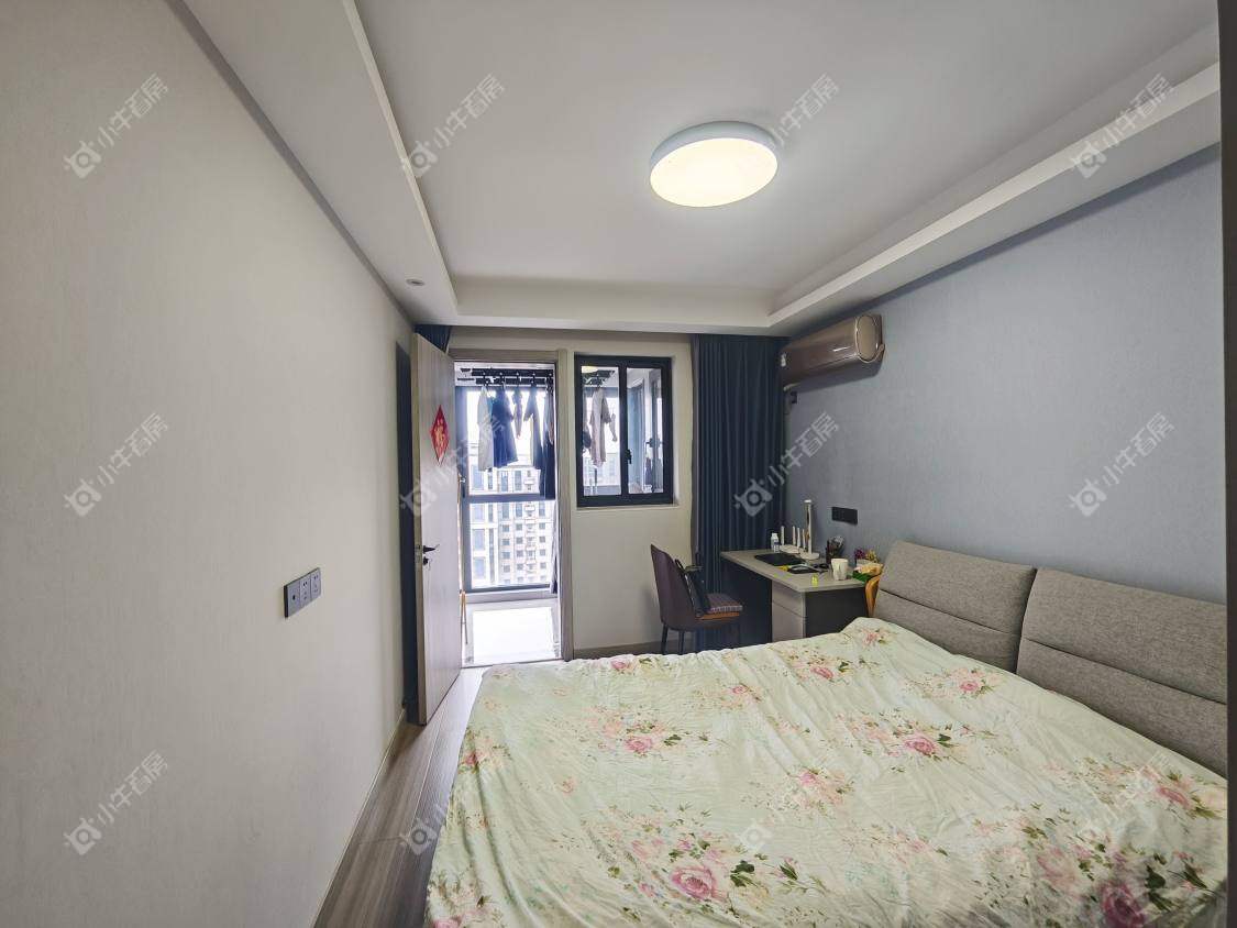 镇江万善上院在售二手房源室内图_小牛看房