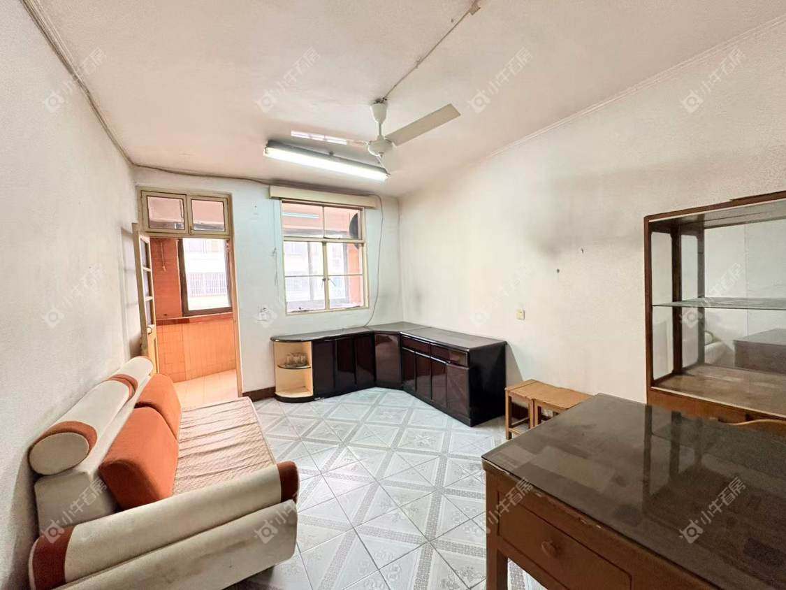 镇江凤美新村在售二手房源室内图_小牛看房