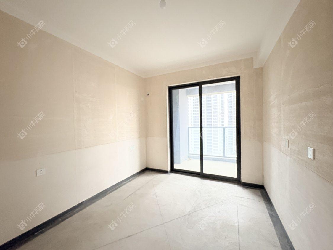 镇江中海时代都会在售二手房源室内图_小牛看房