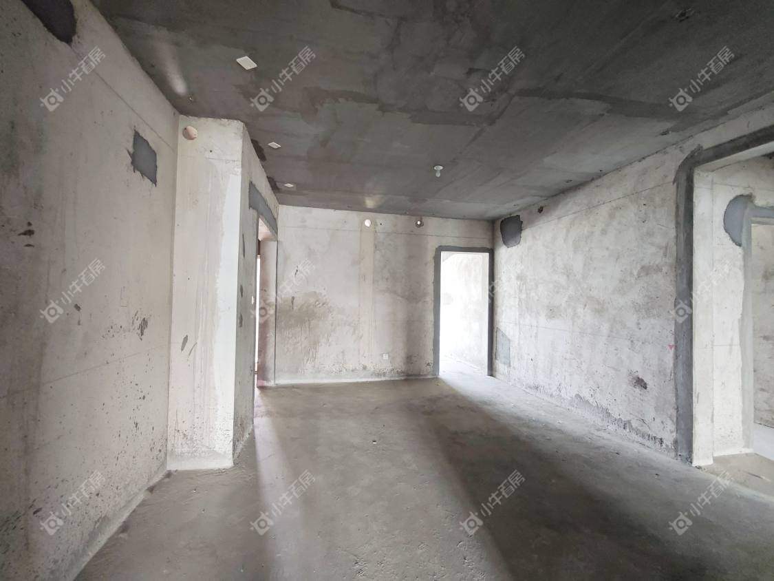 镇江恒大城在售二手房源室内图_小牛看房