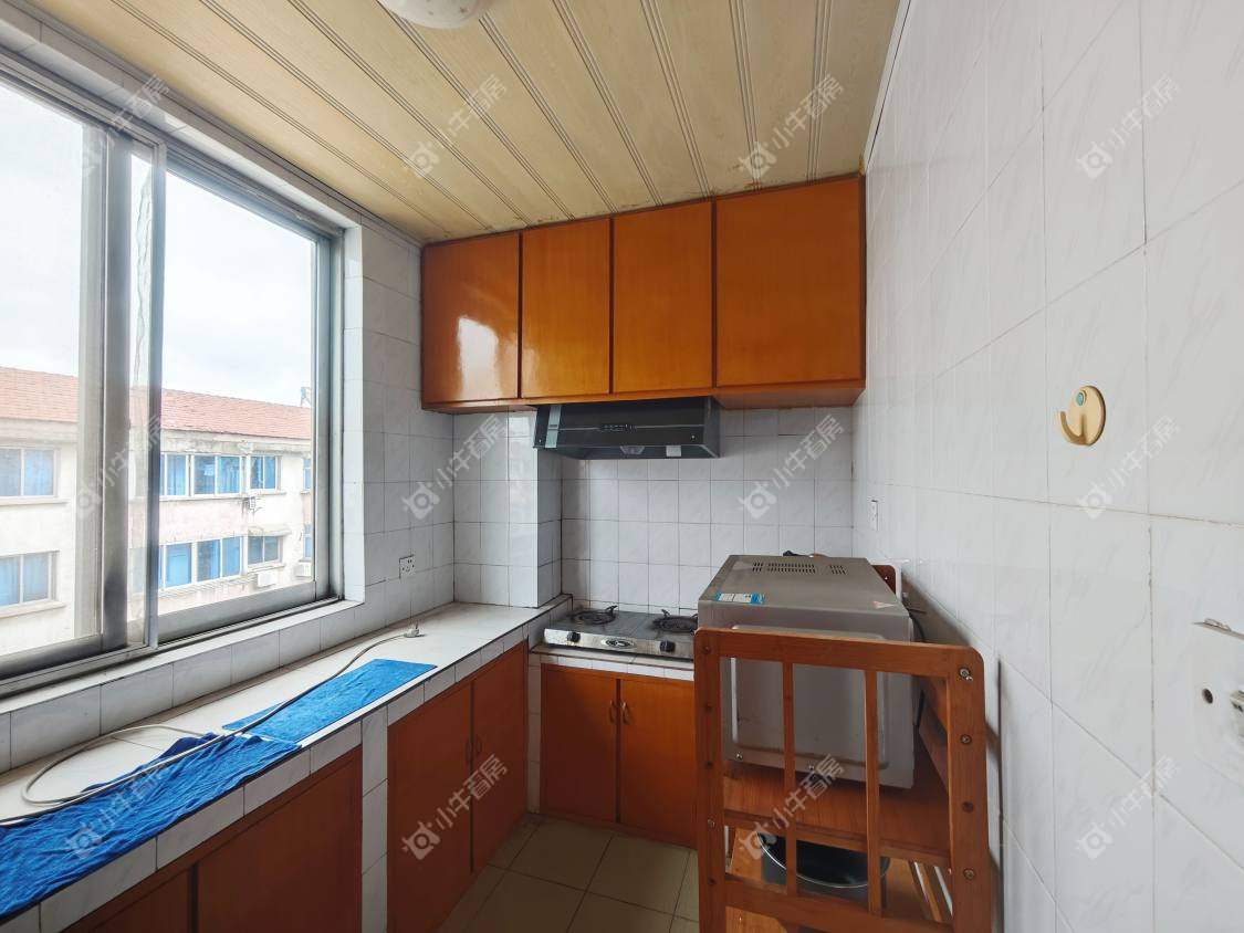 镇江化肥小区在售二手房源室内图_小牛看房