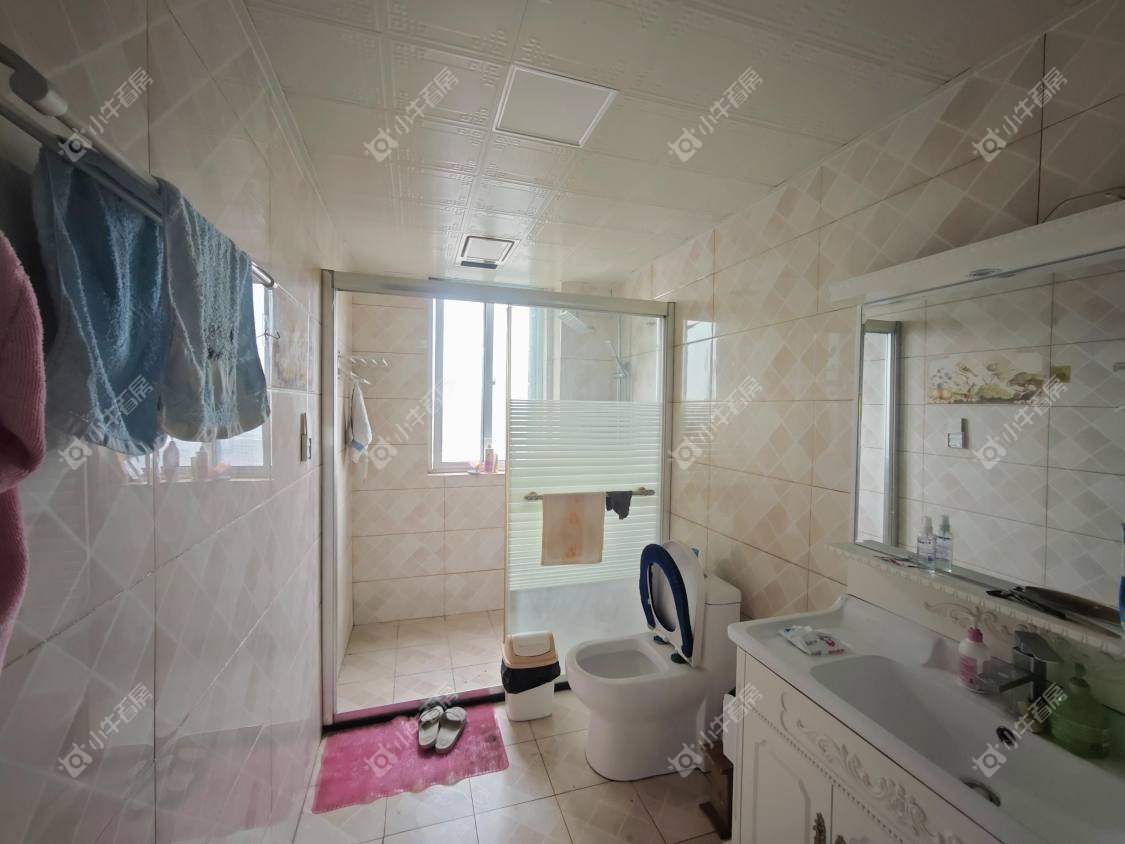 镇江南门花园在售二手房源室内图_小牛看房