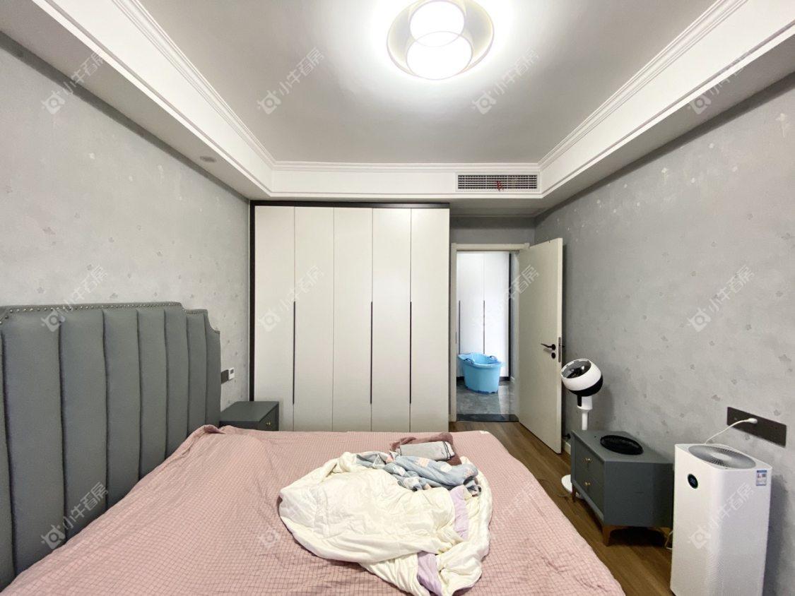 镇江华都幸福里在售二手房源室内图_小牛看房