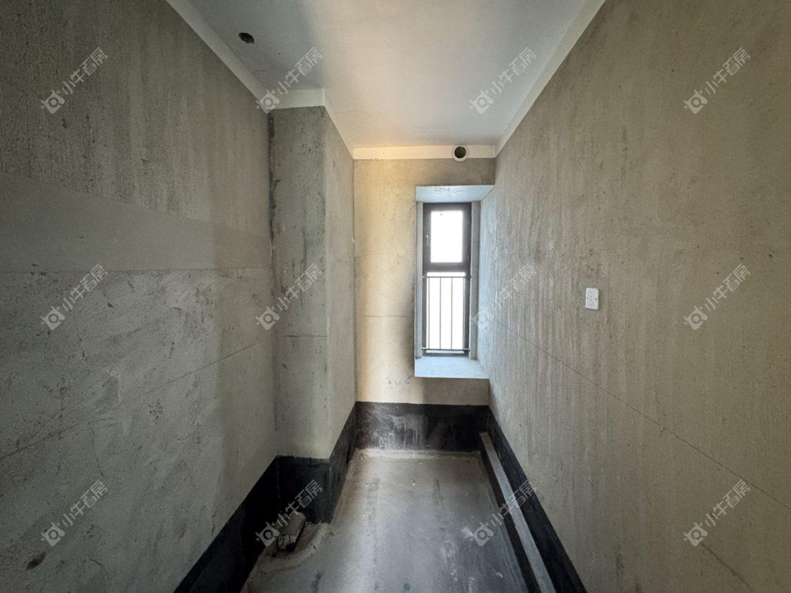 镇江碧桂园樾府在售二手房源室内图_小牛看房