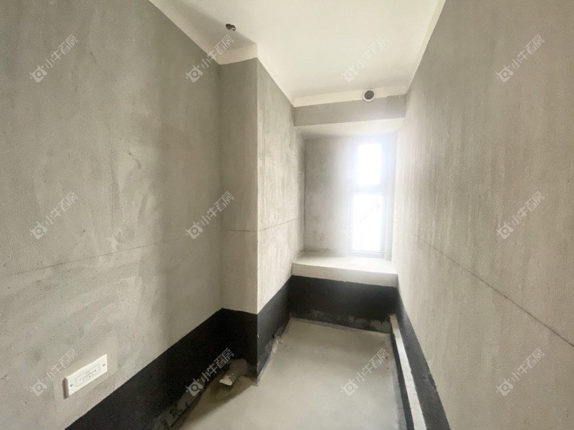 镇江碧桂园樾府在售二手房源室内图_小牛看房