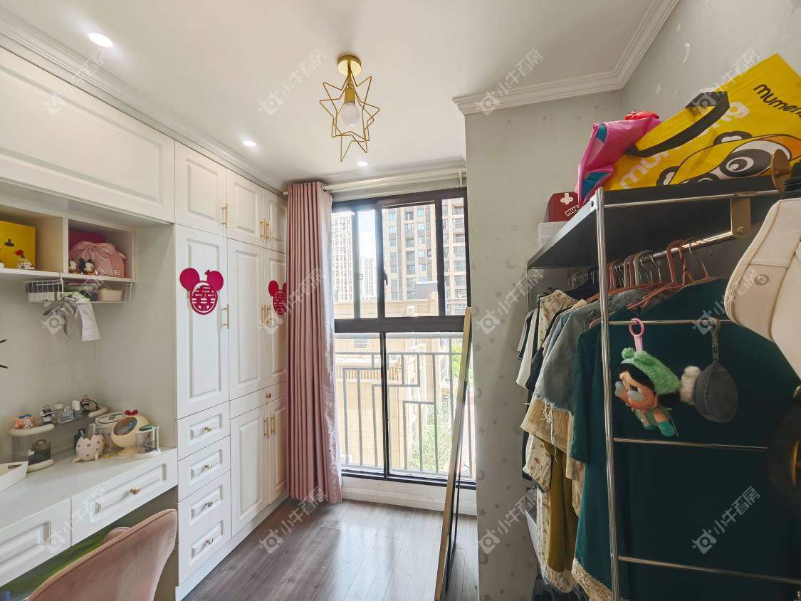 镇江华都幸福里在售二手房源室内图_小牛看房