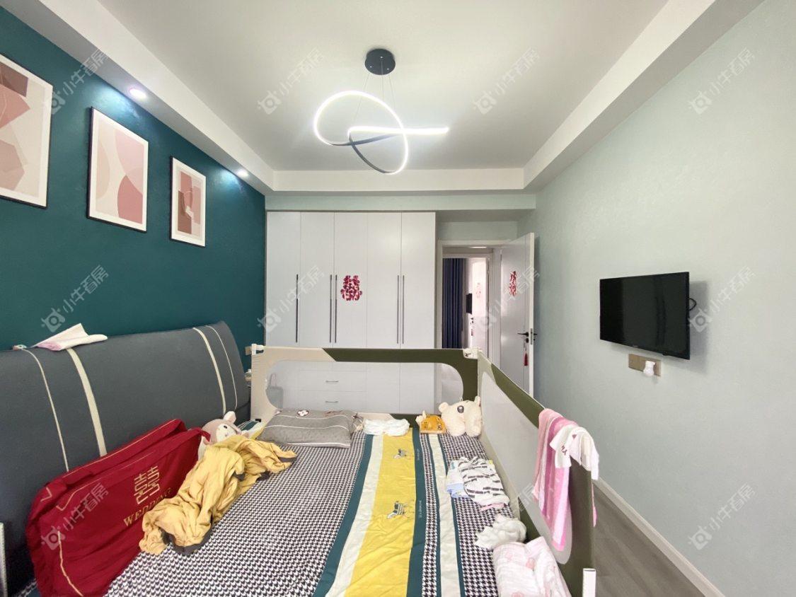 镇江大桥新村在售二手房源室内图_小牛看房