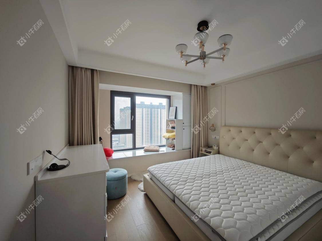 镇江凤熹台在售二手房源室内图_小牛看房