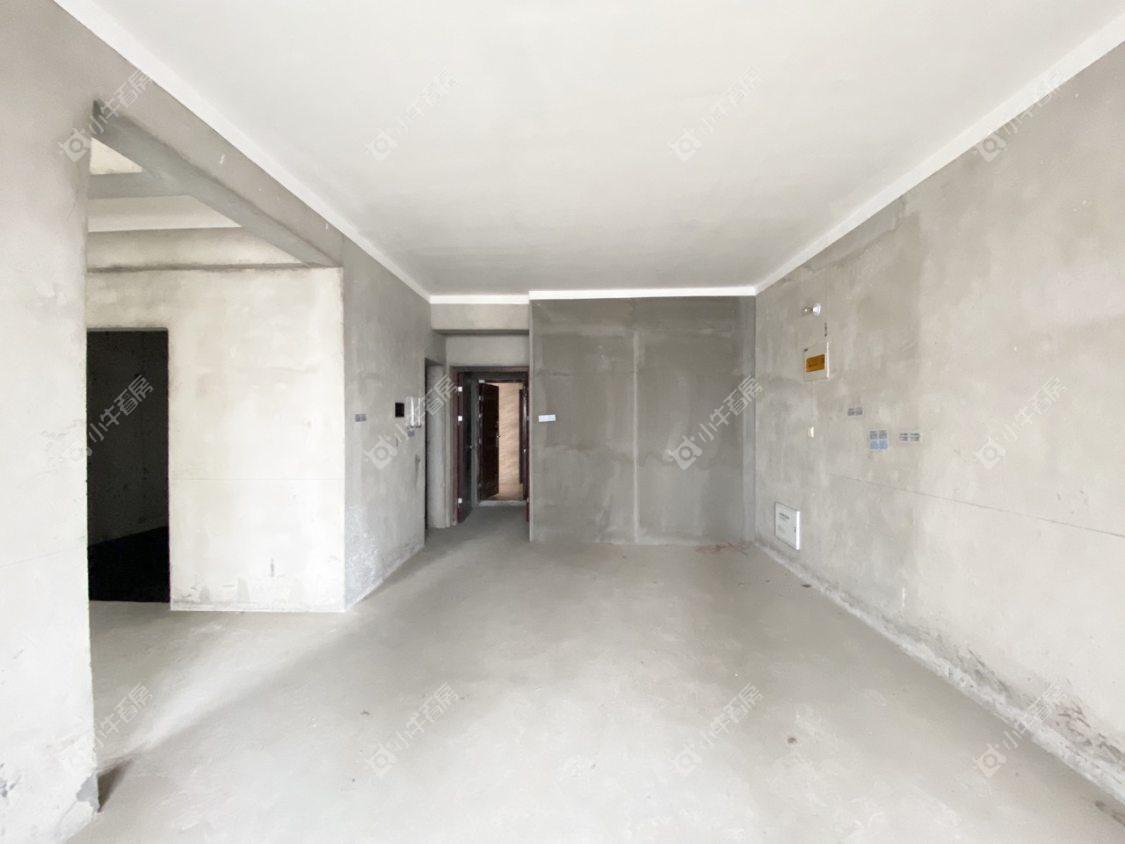 镇江昆仑华府在售二手房源室内图_小牛看房