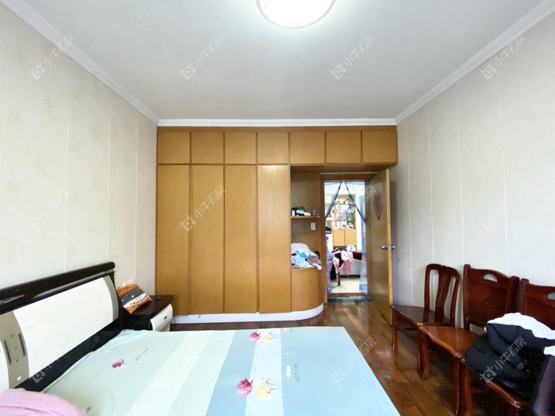 镇江东方苑在售二手房源室内图_小牛看房