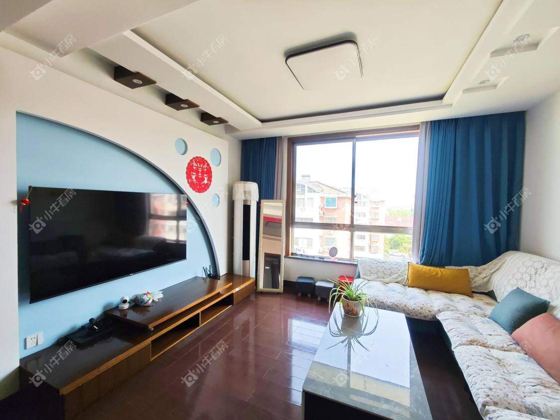 镇江玉乳泉小区在售二手房源室内图_小牛看房