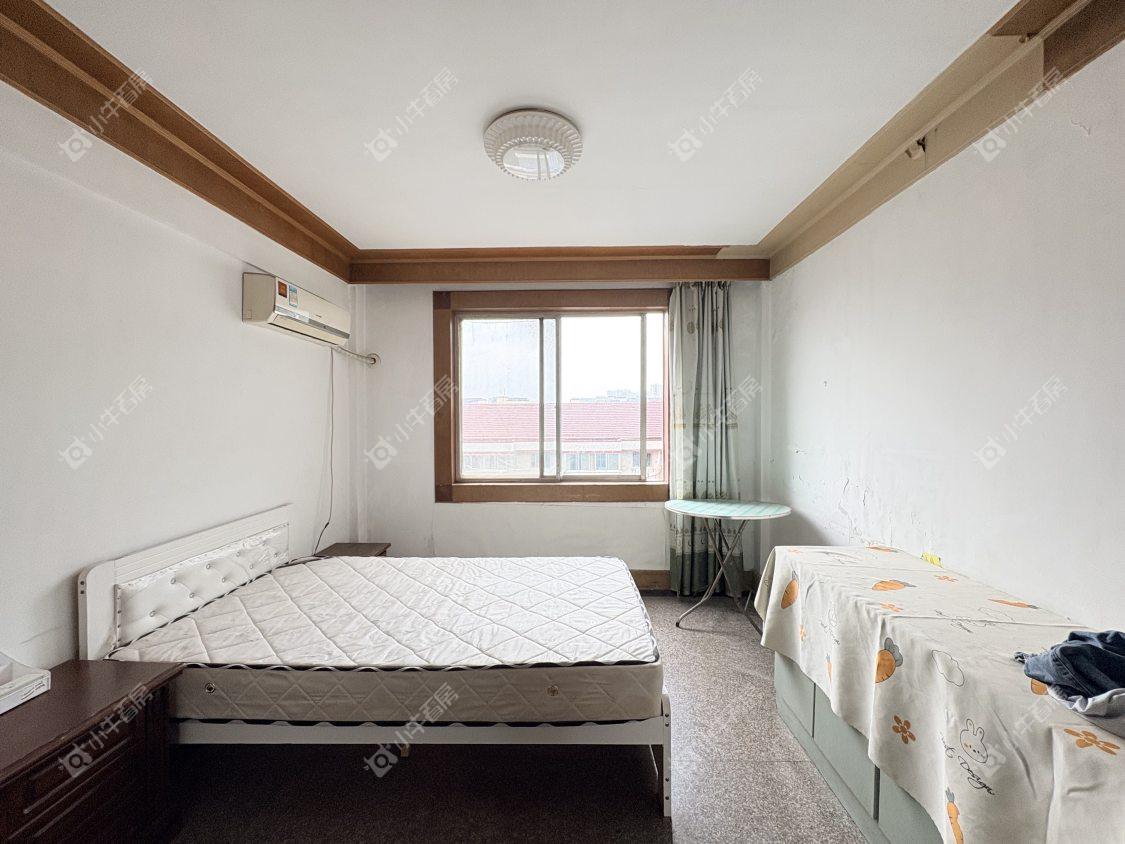 镇江华阳商城在售二手房源室内图_小牛看房